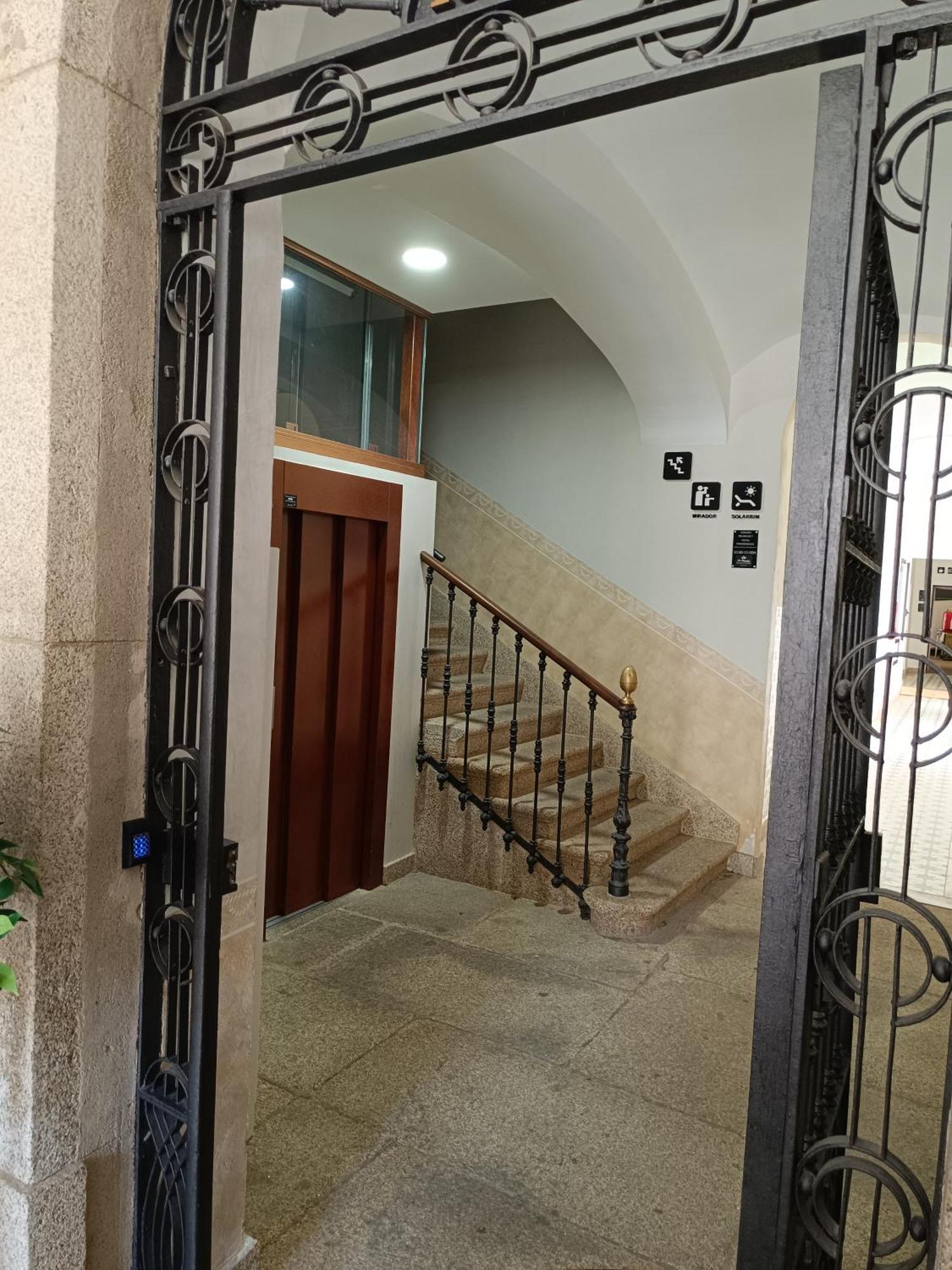 Al-qazeres Luxury La Concepcion Caces